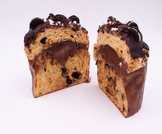 Panettone Cubierto y Relleno De Chocolate Juanfran Asencio 780gr.